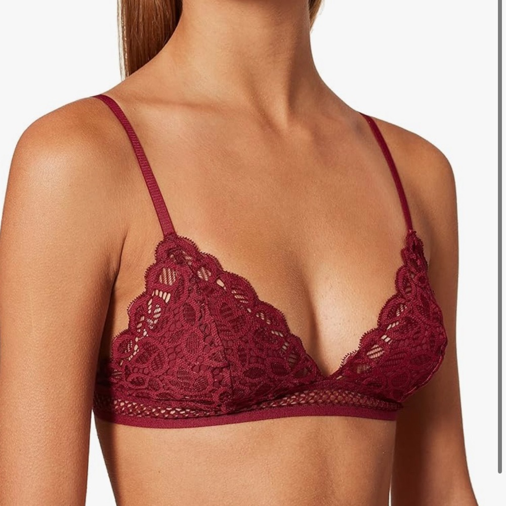 Iris & Lilly Women's Lace Bralette